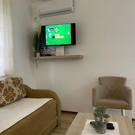 Stan Na Dan Centar Apartment Valjevo