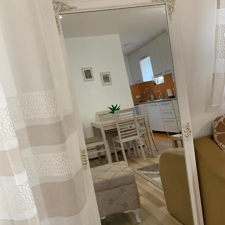 Stan Na Dan Centar Apartment Valjevo