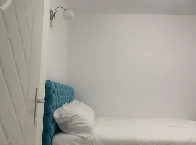 Stan Na Dan Centar * ヴァリェヴォ