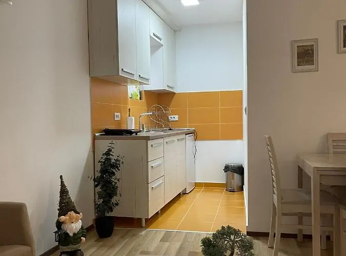 アパート Stan Na Dan Centar